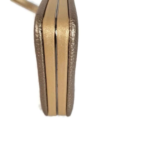 Cell Phone Card Money Holder Women's Wallet With Detachable Wrist Strap - Picture 11 of 12